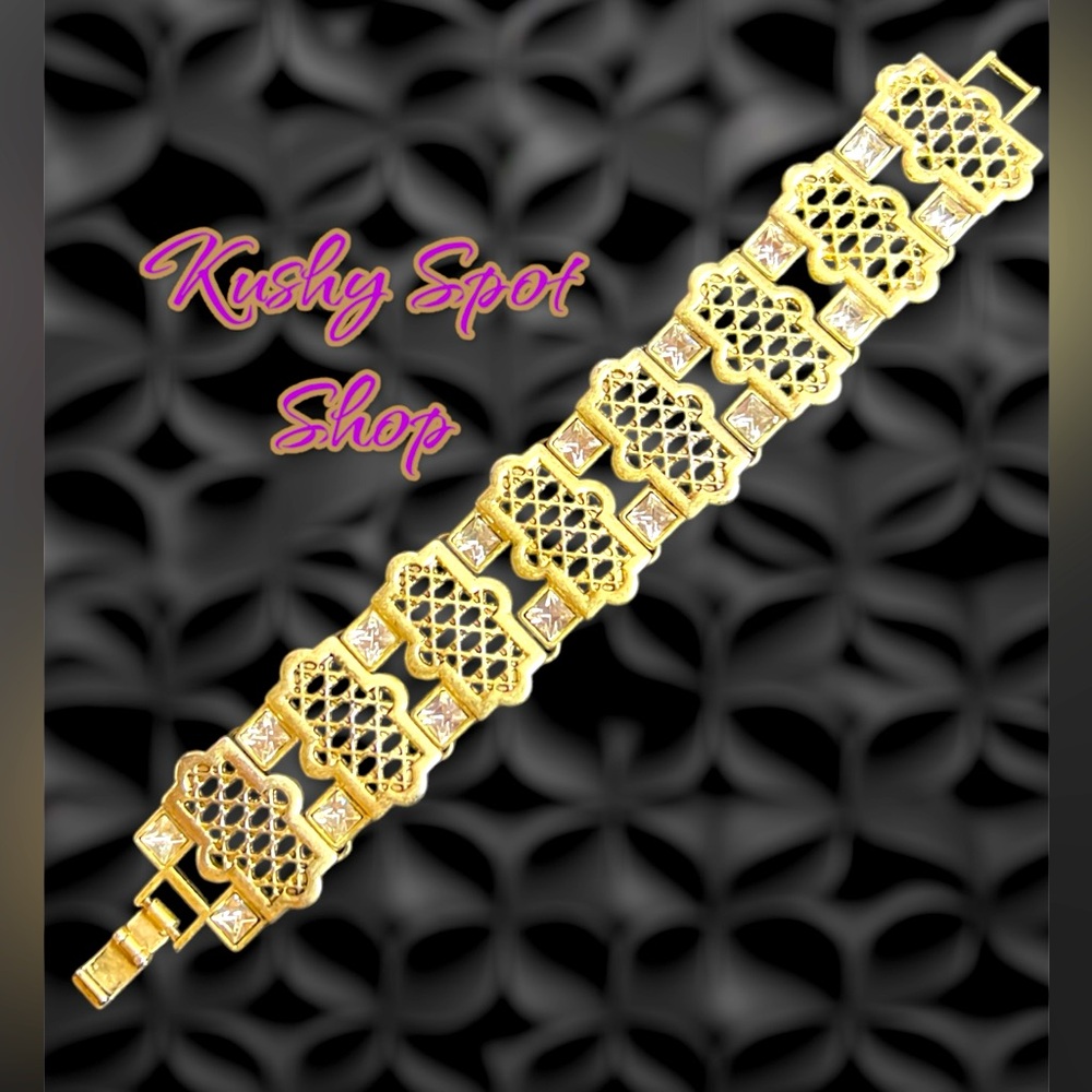 Vintage SIGNED KF ART DECO STYLE W/ Rhinstones Light Gold Tone ✨💛🤎✨ sz 7”L